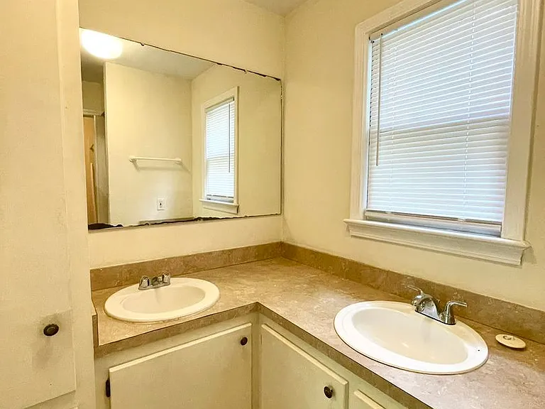 1227 Barnwell St #4 — Photo 12