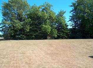 6429 Ambassador Ln, Racine, WI 53402