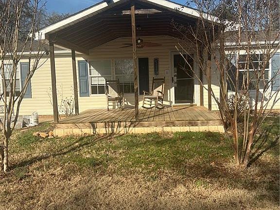 2nd image of 2831 Ayersville Rd