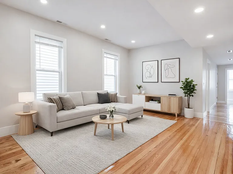 232 Saratoga St #2 — Photo 1