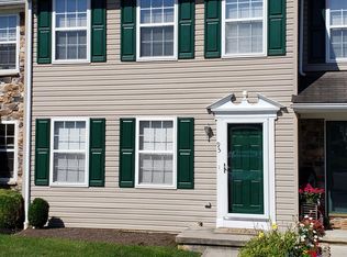 95 Charles Cir, York, PA 17406