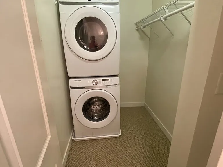 2254 N Janssen Ave #2A — Photo 9