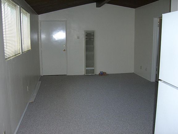 3rd image of 5035 Narragansett Ave