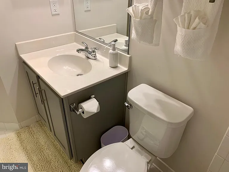 118 Vanguard Ln — Photo 13