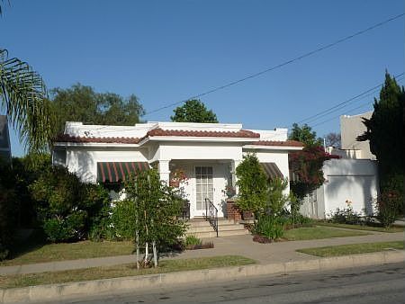 1st image of 358 Roswell Ave
