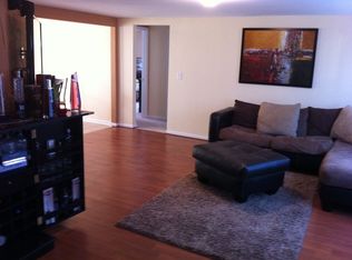541 Woodbridge Cir, Waterford, MI