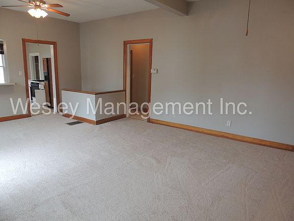 4th image of 775 Ottawa St