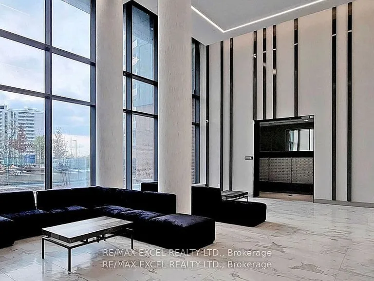 38 Forest Manor Rd #307 — Photo 2