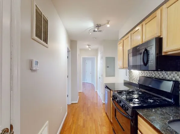 330 Delafield Pl NW APT 2, Washington, DC 20011