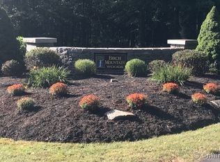 33 Villa Louisa Rd, Glastonbury, CT 06033