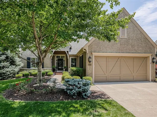 14344 Benson St, Overland Park, KS 66221