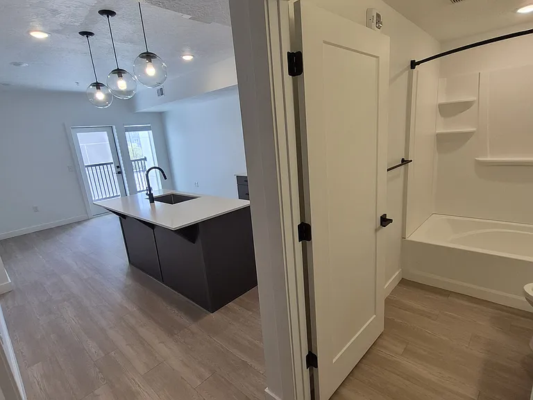 Promontory Place — Photo 27