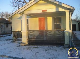 919 6th St, Osawatomie, KS 66064