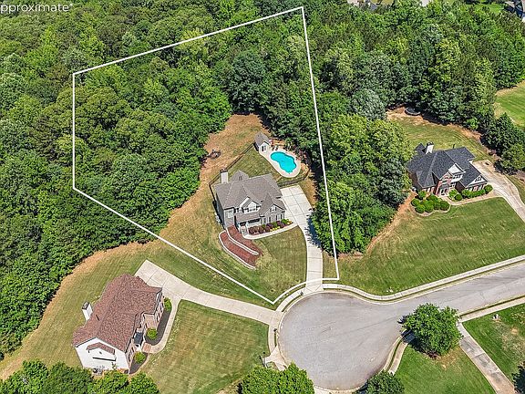 3rd image of 39 Hawthorne Pl