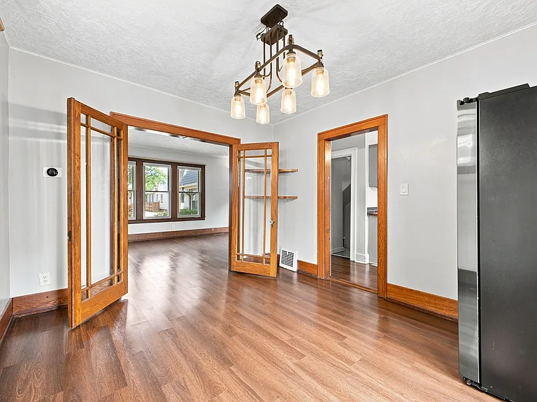 1220 Bird Ave — Photo 13