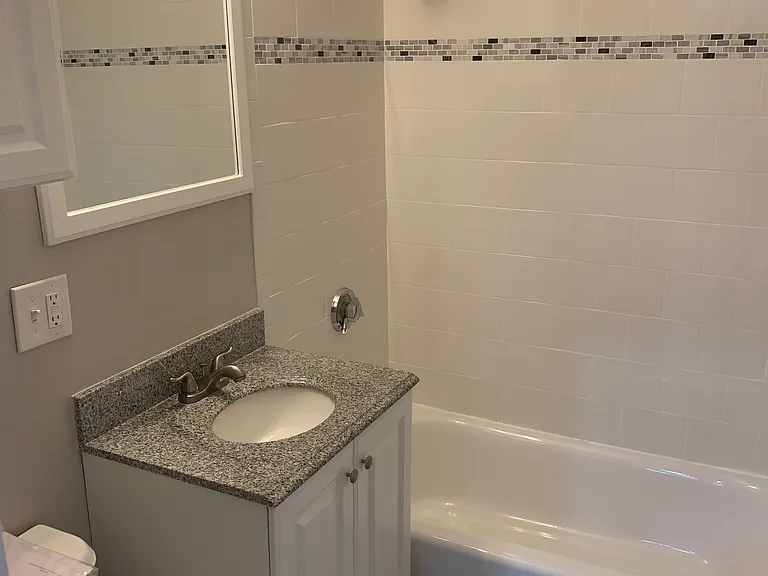 77 Mason Terrace — Photo 21