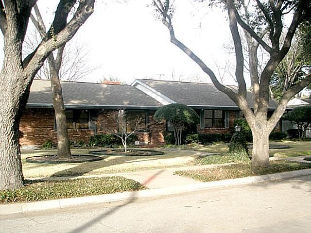 1st image of 3207 Leahy Dr