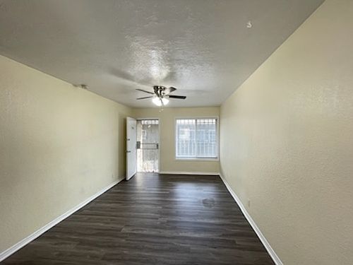 2nd image of 1344 W 94th St