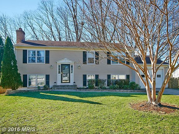 3rd image of 8923 Bald Hill Pl