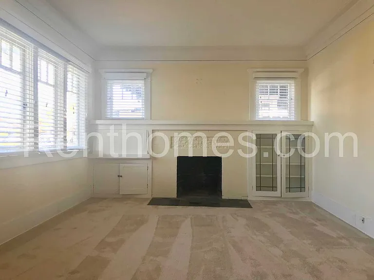 3311 Dale St — Photo 3