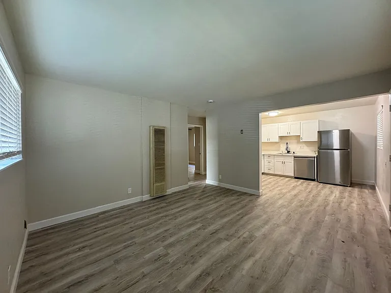 2309 I Street — Photo 3