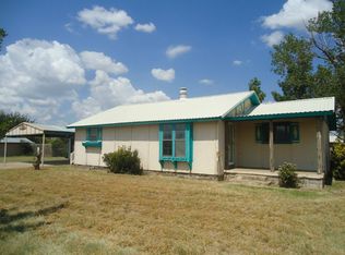 2124 S 2nd St, Tahoka, TX 79373