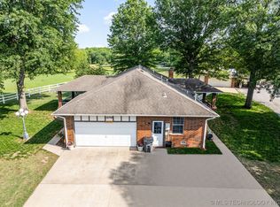 26748 E 14th St, Catoosa, OK 74015