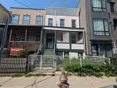 48 Jewett Ave, Jersey City, NJ, 07304