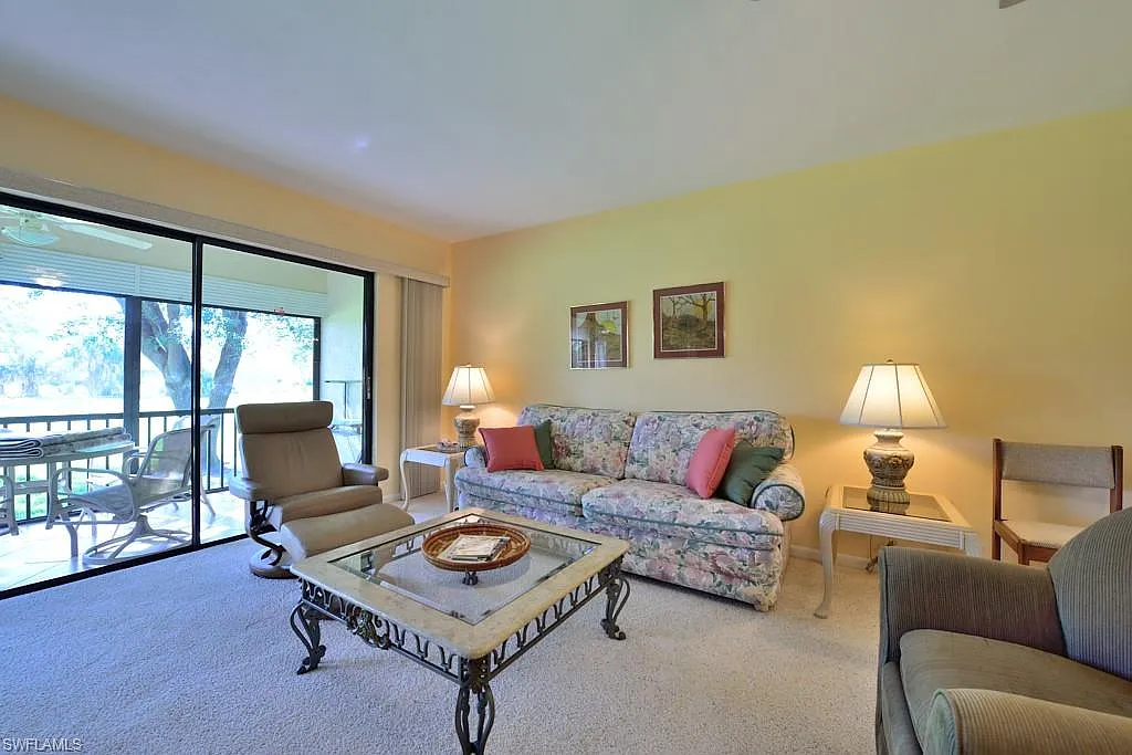 2 bed, 2.0 bath, 1141 sqft, $1,700 — Photo 2