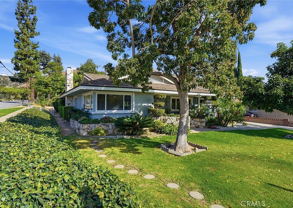 1st image of 1461 Ameluxen Ave