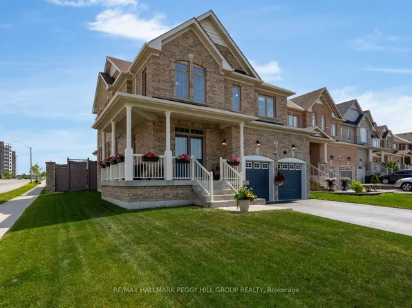267 Kozlov St, Barrie, ON L4N 6R7
