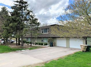 7118 Raymond Rd, Madison, WI 53719