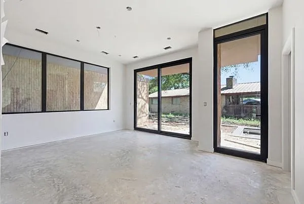 1403 Barton Hills Dr #2 — Photo 10