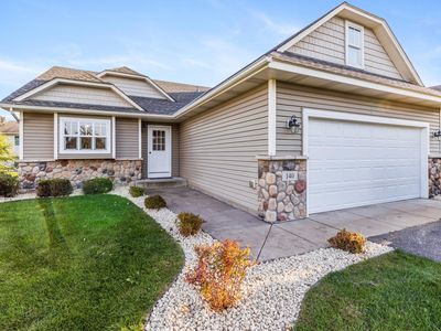 140 Stallion Ln, Lino Lakes, MN, 55014