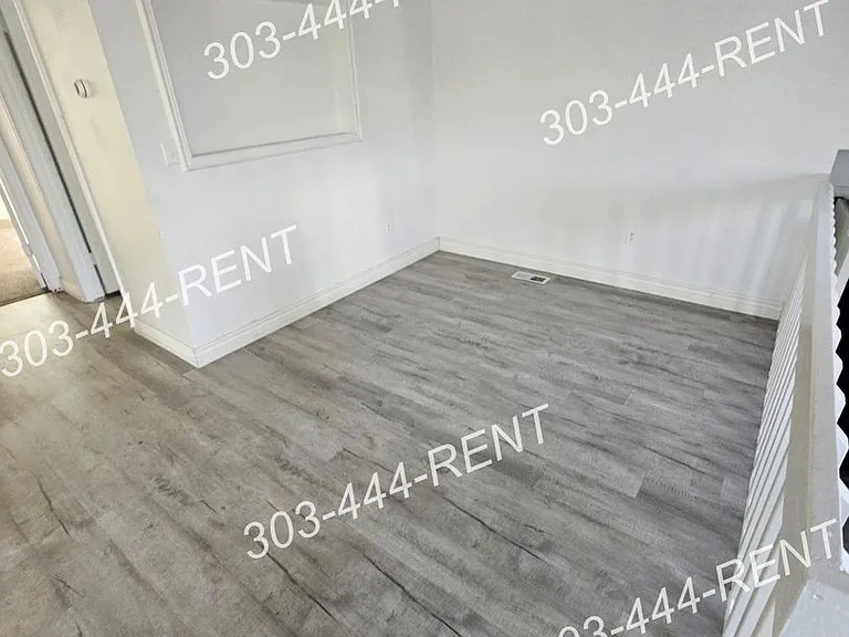 4880 N Enid Way — Photo 3