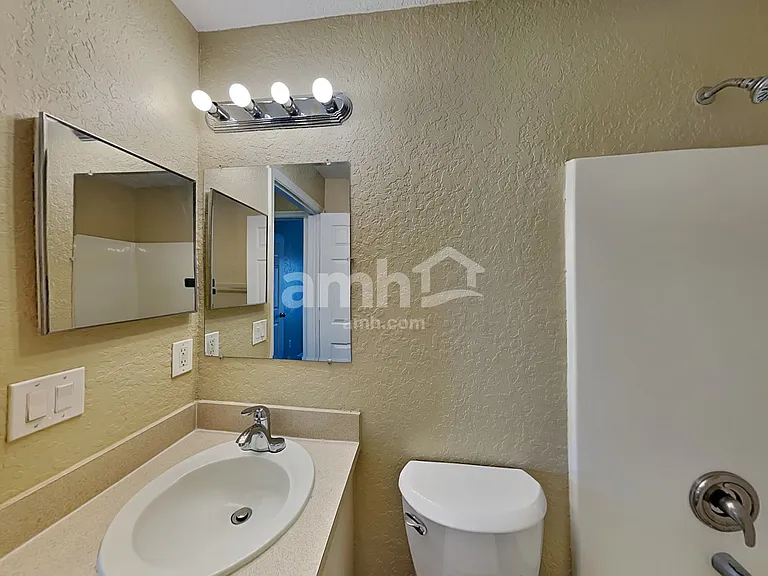 3965 SW Laffite St — Photo 17