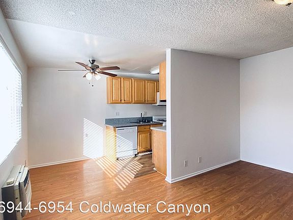 5th image of 6954 Coldwater Canyon Ave #7