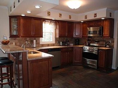 5th image of 779 Tall Oaks Dr