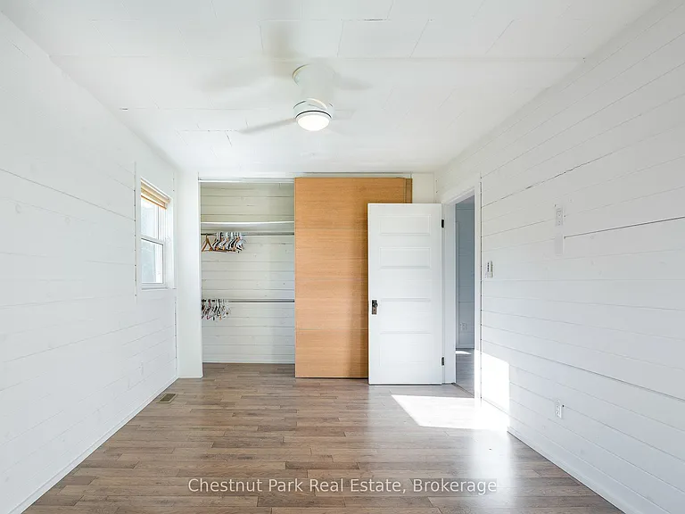 35 Saint Clair St — Photo 37