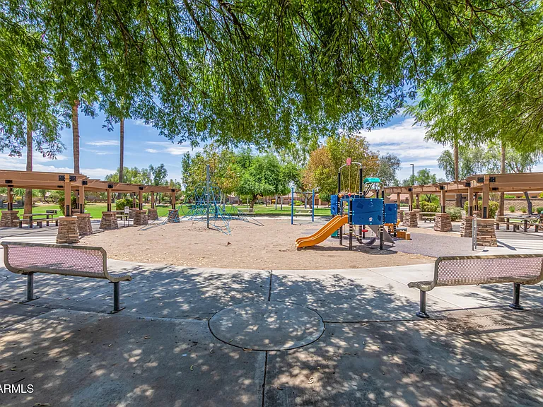 4258 S Fireside Trl — Photo 42