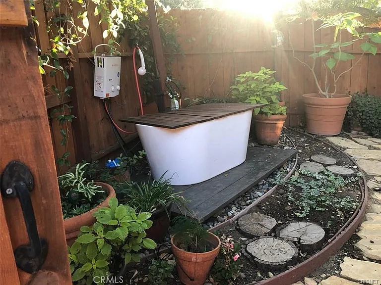 456 S Skyline Dr — Photo 37