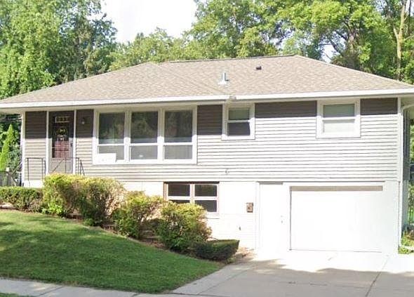 Newer Siding and Windows