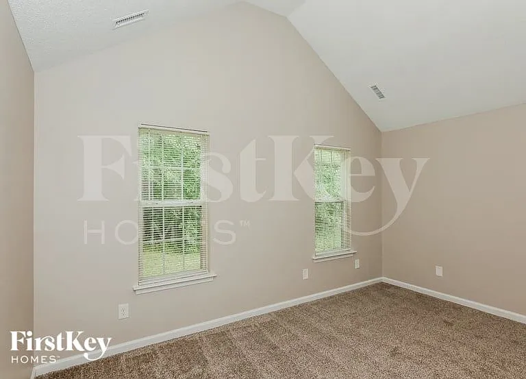 1024 Stinson Glen Ln — Photo 7