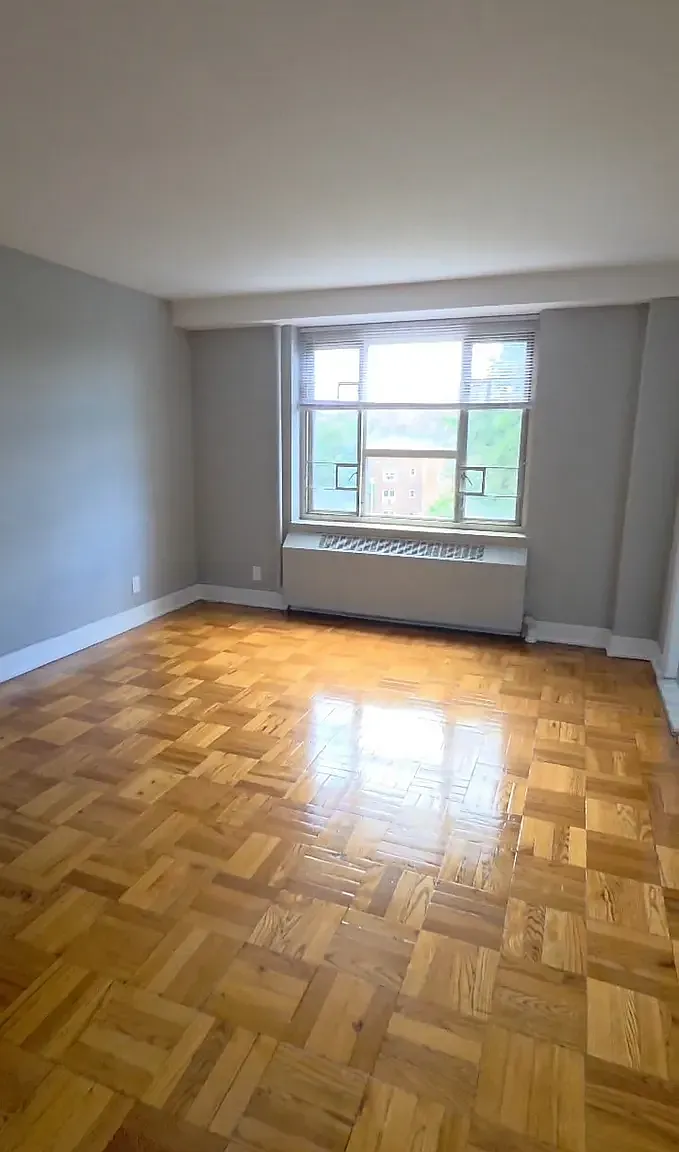 73-04 188th Street — Photo 1