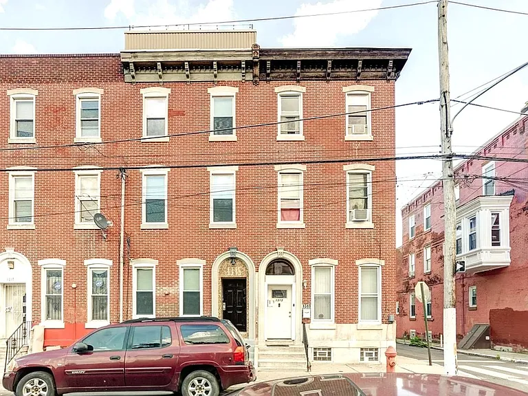 1315 N 19th St — Photo 2