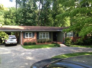 1905 Canyon Rd, Vestavia Hills, AL 35216