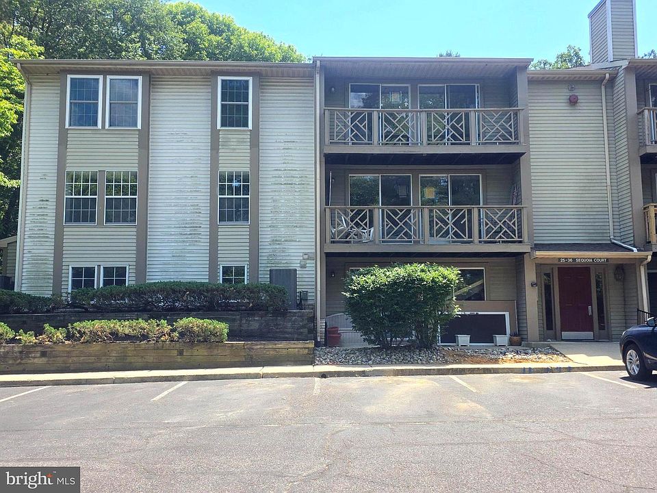 2nd image of 33 Sequoia Ct