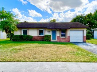 8160 SW 6th St, North Lauderdale, FL 33068