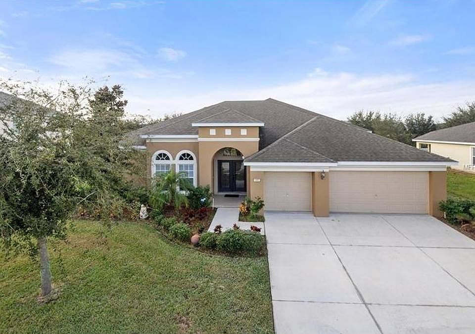 1st image of 460 Dagama Dr