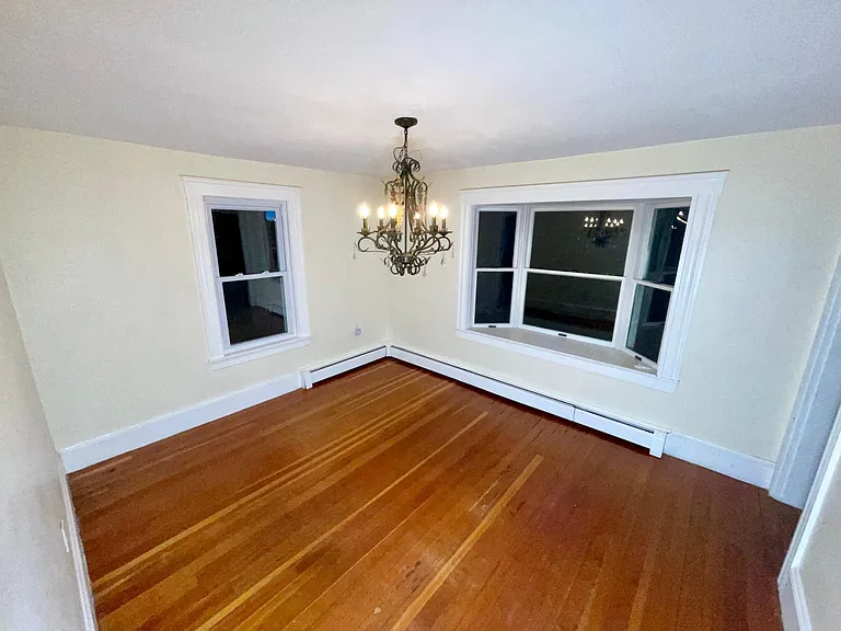 2 Bellevue Rd — Photo 4
